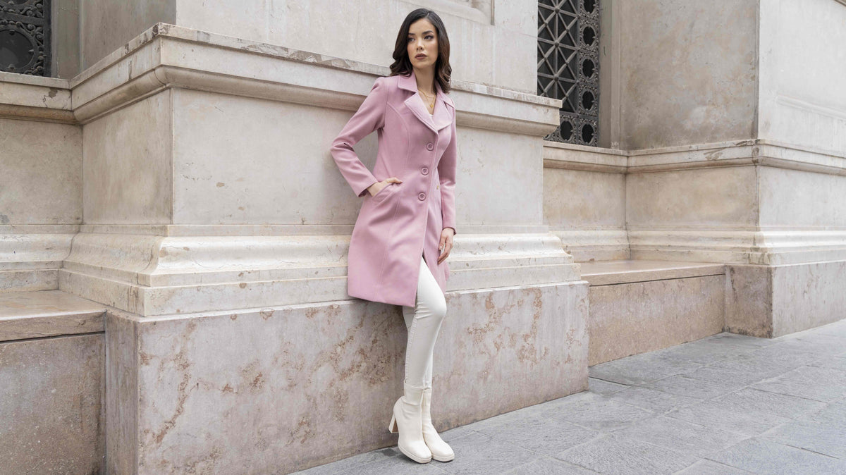 ¡Abrigadas y fabulosas! Cómo lucir espectacular con abrigos de invierno antes de que llegue el invierno