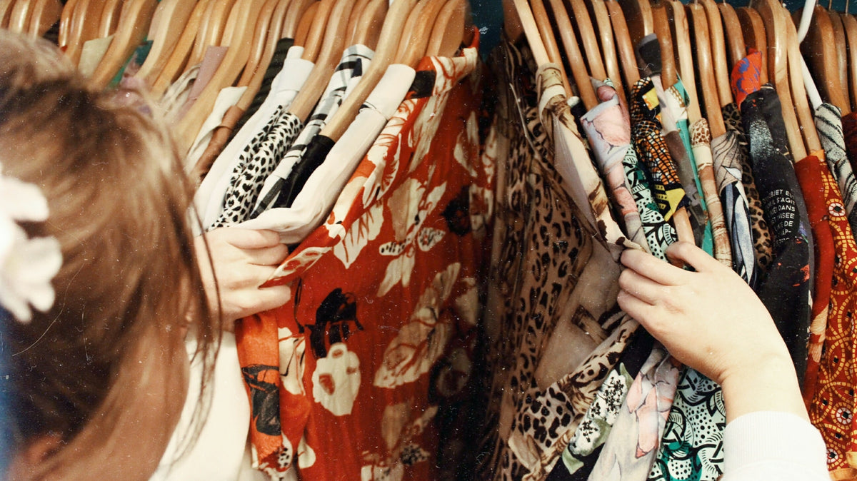 Cómo organizar tu closet de manera efectiva