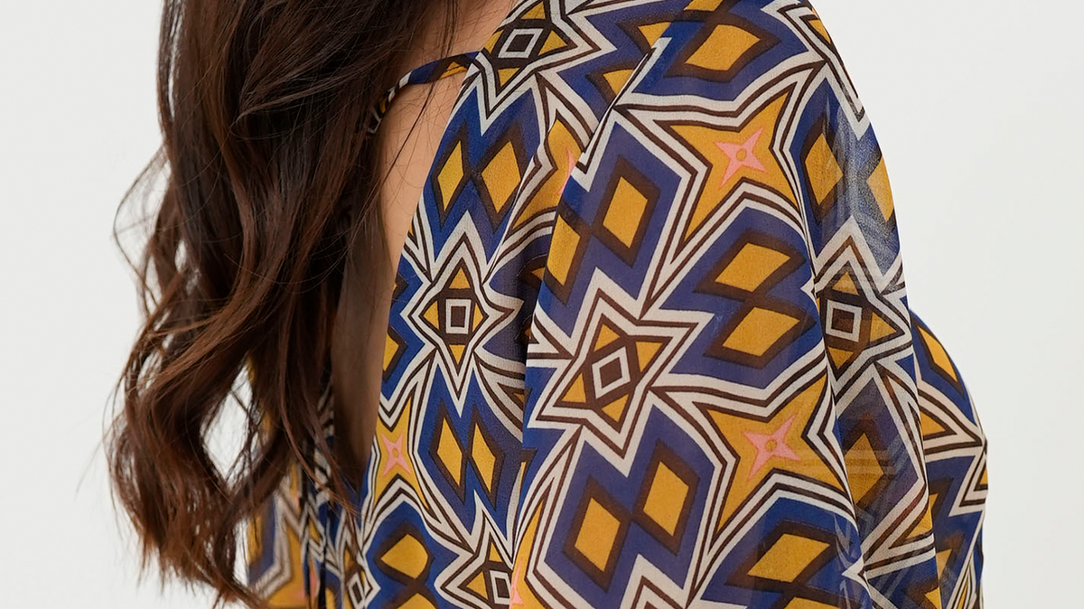 Ikat y tropical: estampados que evocan movimiento y libertad