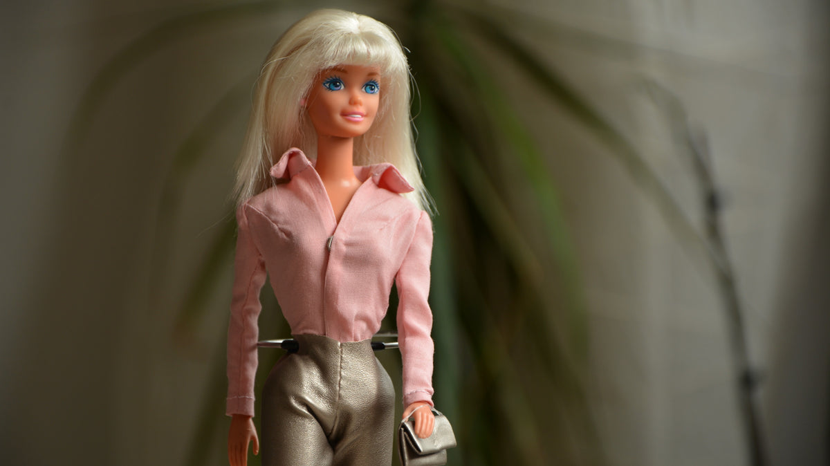 El Regreso de la Estética Barbie: Las Piezas Imprescindibles en tu Clóset