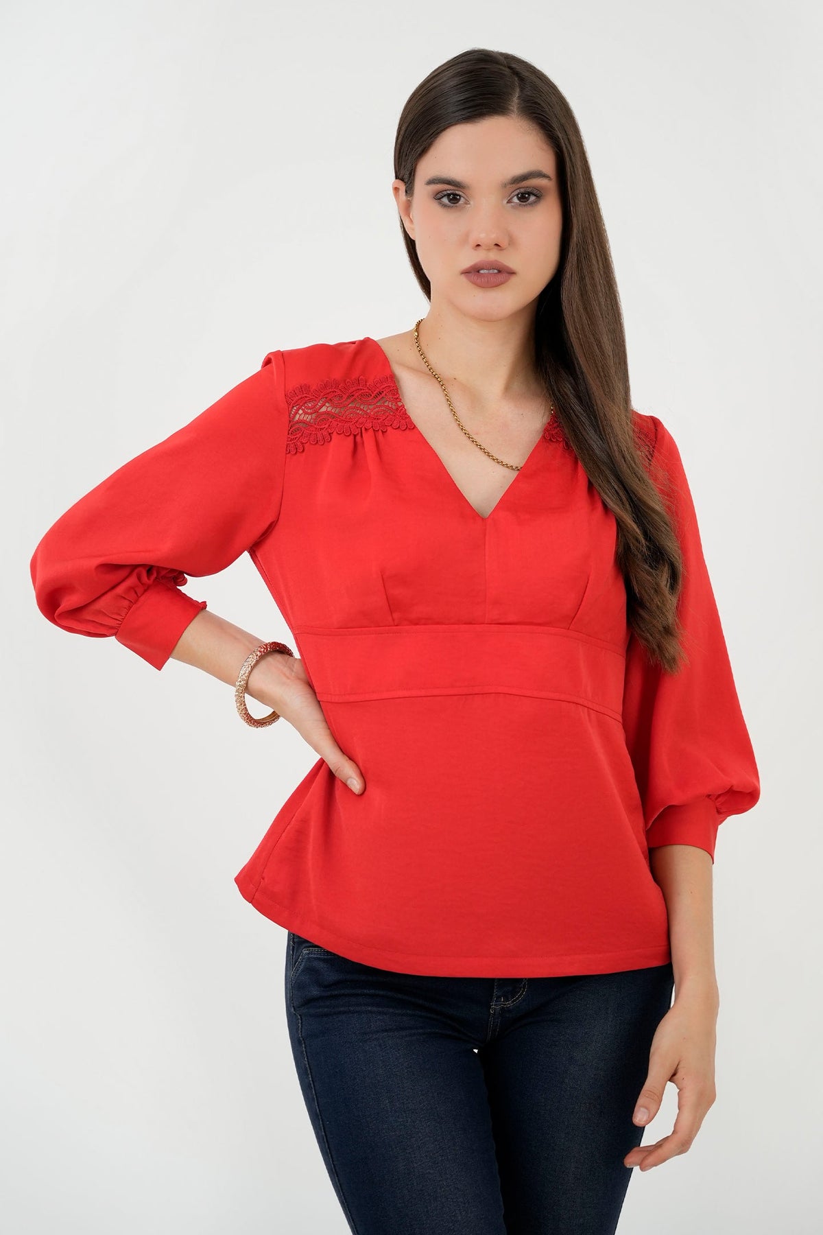 Blusa Manga 3/4 Cierre Espalda Bolillo Calado BLU05071STNROJSM