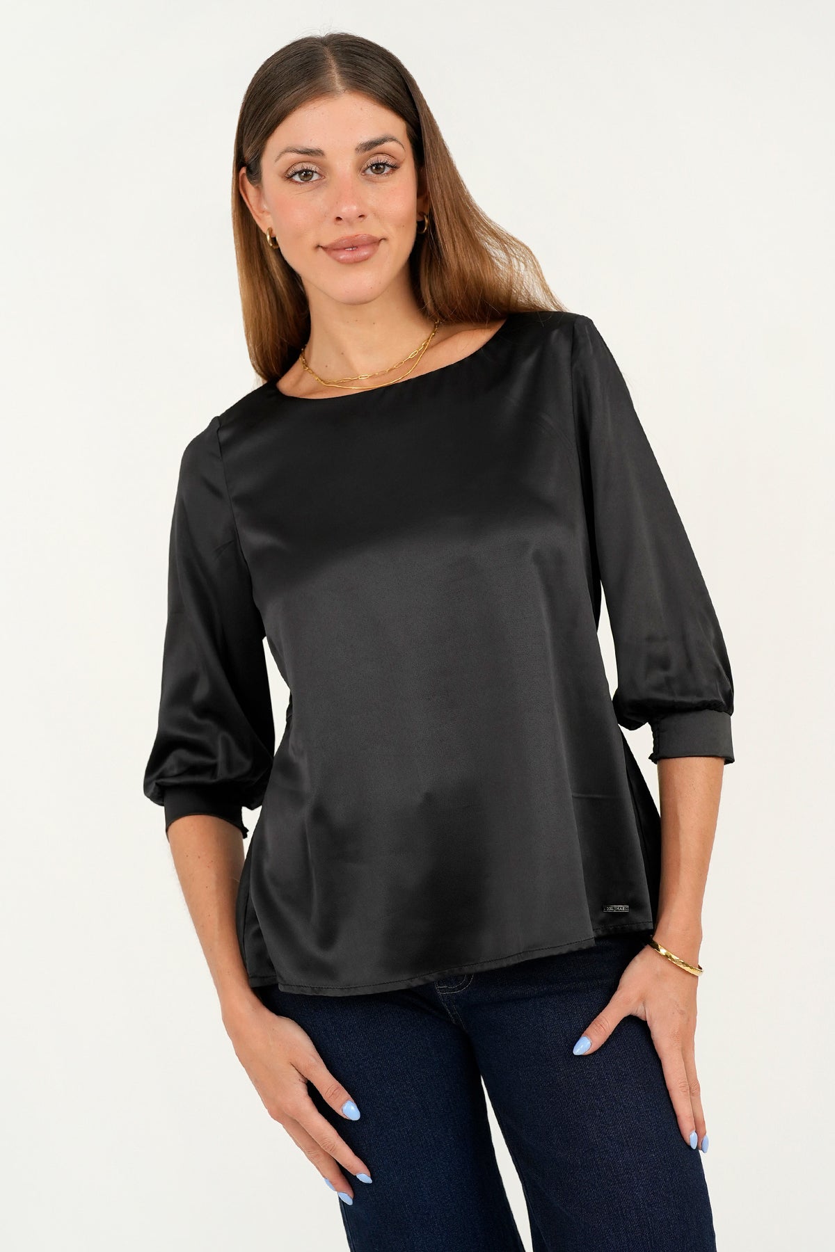 Blusa manga 3/4 escote ojal corte clásico BLU07116STNNEGLA