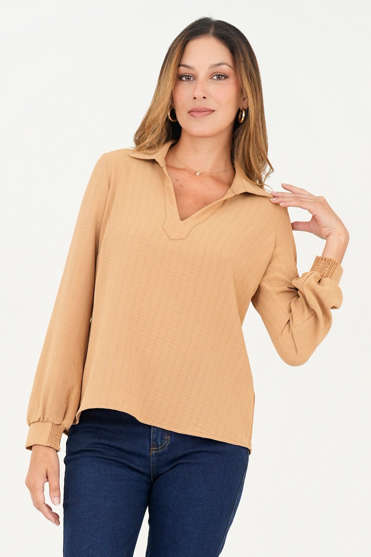 Blusa manga larga cuello sport BLU07130BGNCAMLA