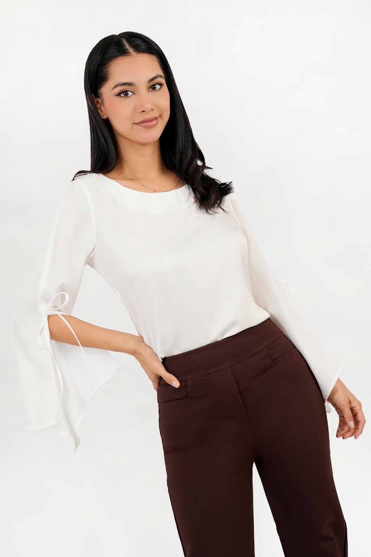 Blusa manga larga abertura en la manga BLU07172SDAHUEME