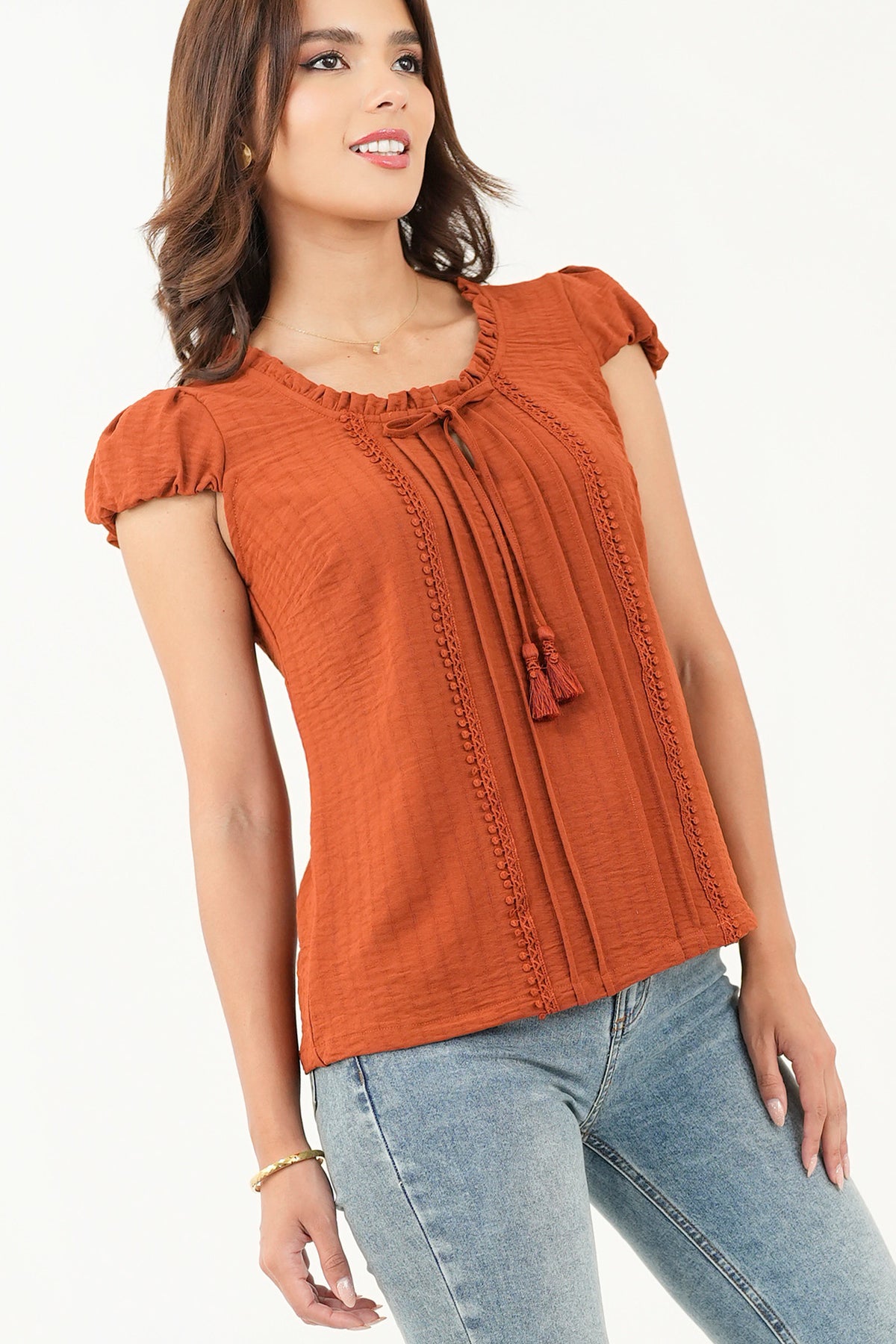 Blusa Bengalina Jacquard con Lazo BLU08041BGNOCRME