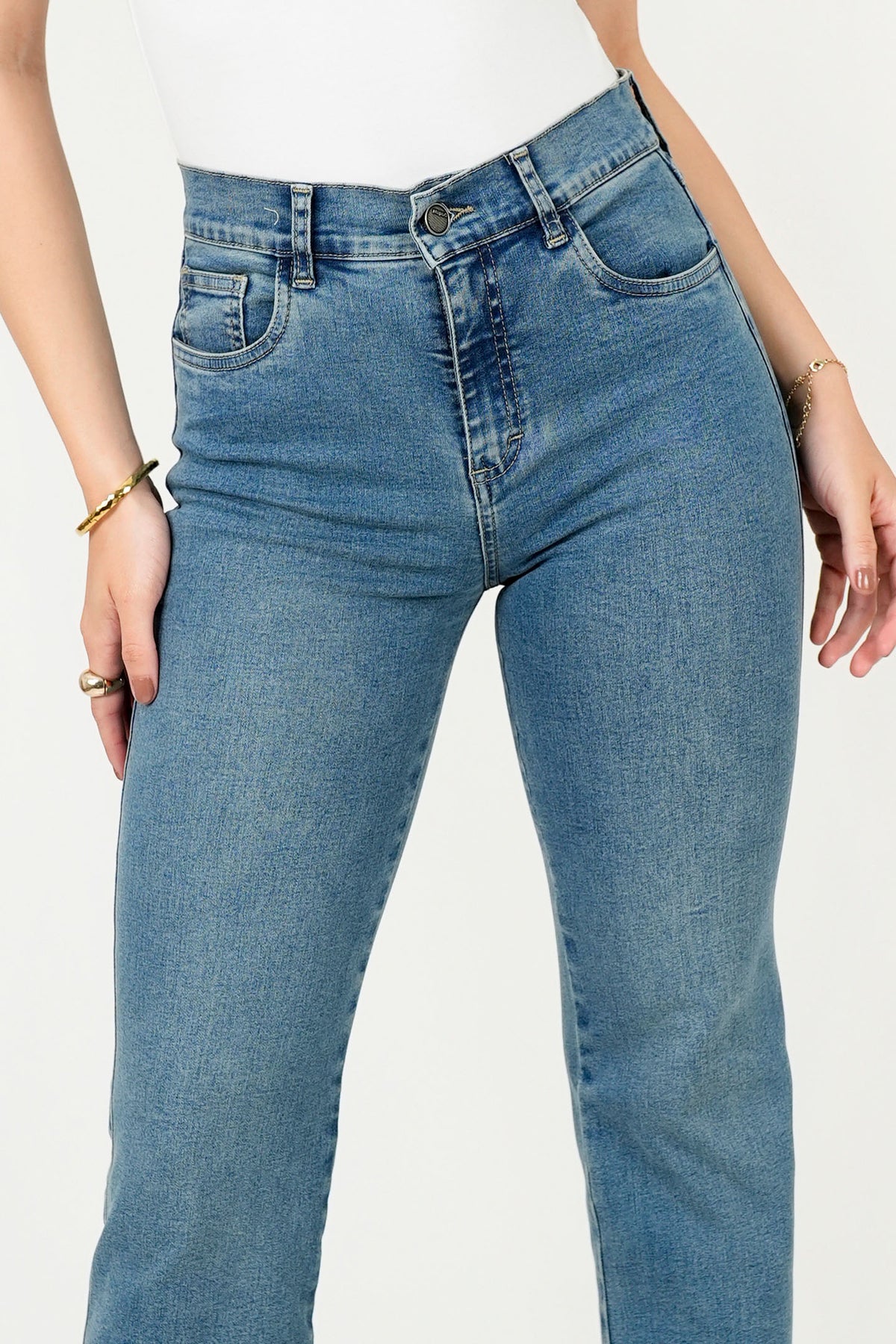 Pantalón Recto Denim Clásico PAN08172DENCEL32