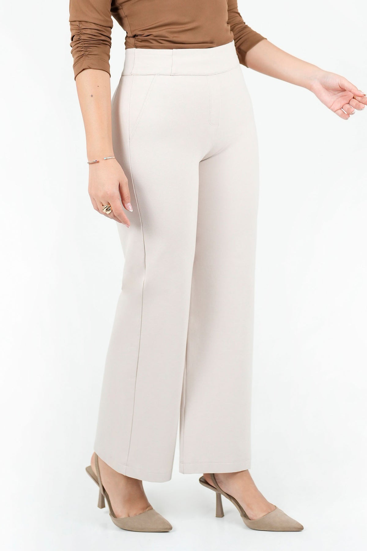 Pantalón de moda en tela Loma PAN09222LMABCLME
