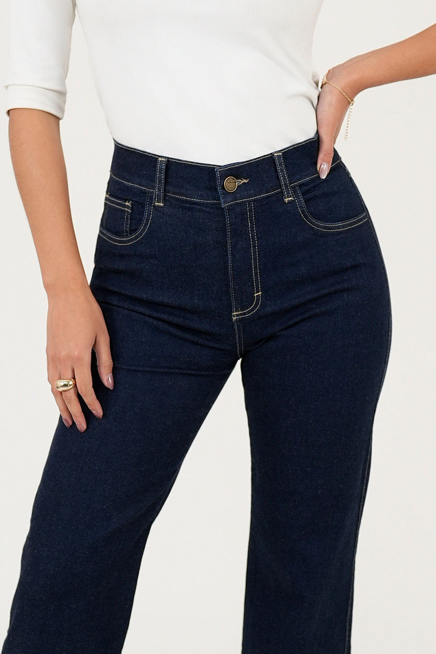 Pantalón Denim Recto con Basta Volteada