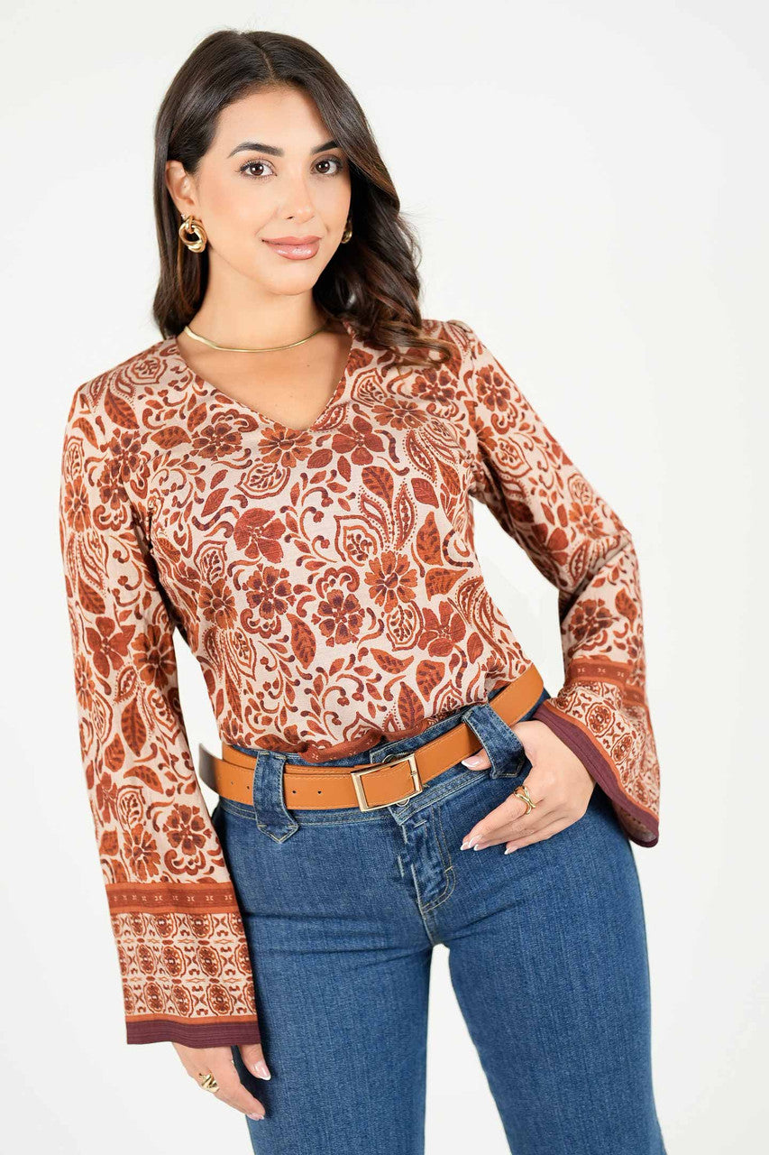 Blusa Estampada Con Manga Acampanada y Escote V