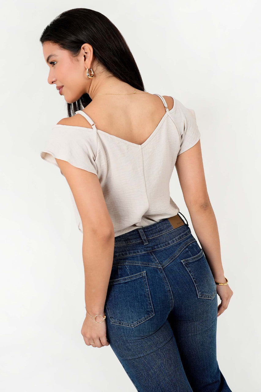 Blusa Vienna Labrada Off Shoulder Escote V