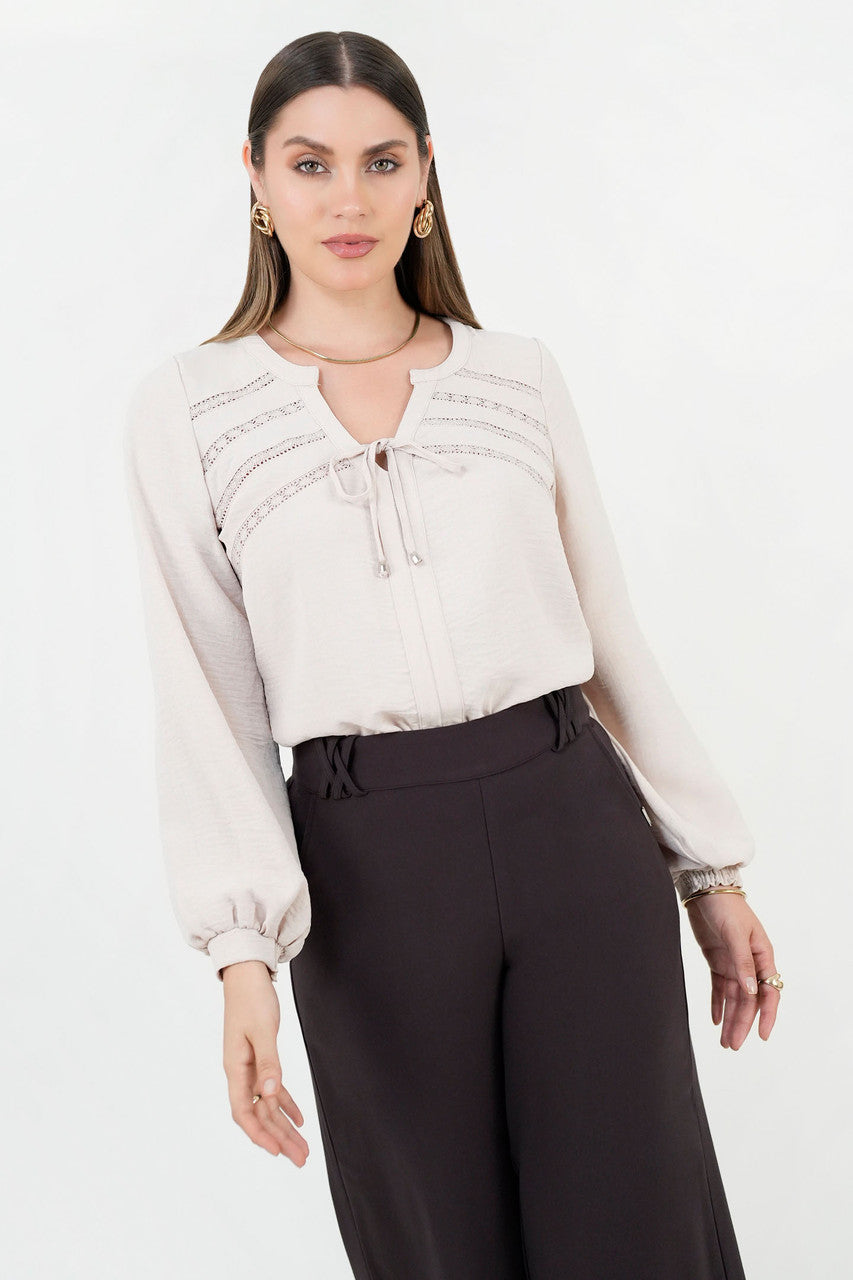 Blusa manga larga en Vienna Chanel con escote redondo
