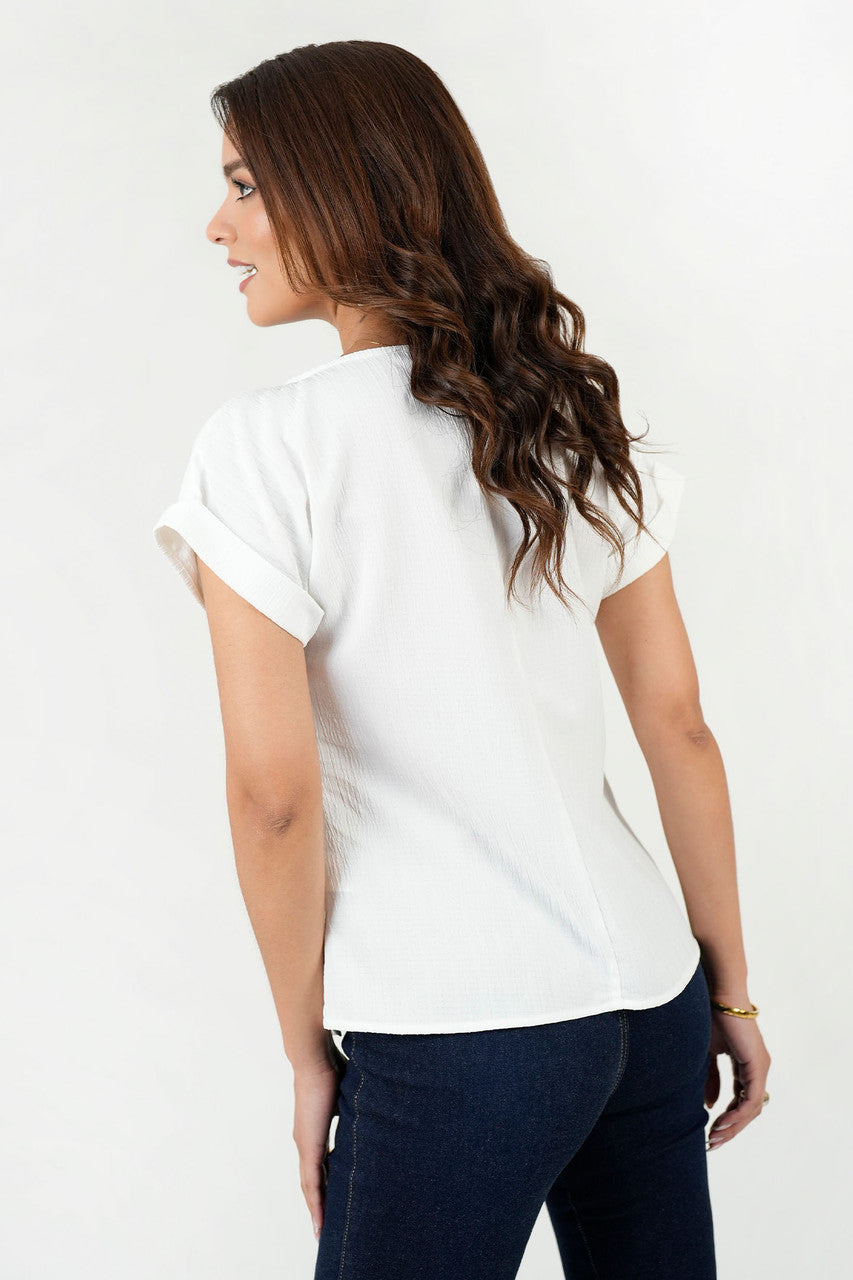 Blusa Mara Escote Ojal con Bolillo Calado