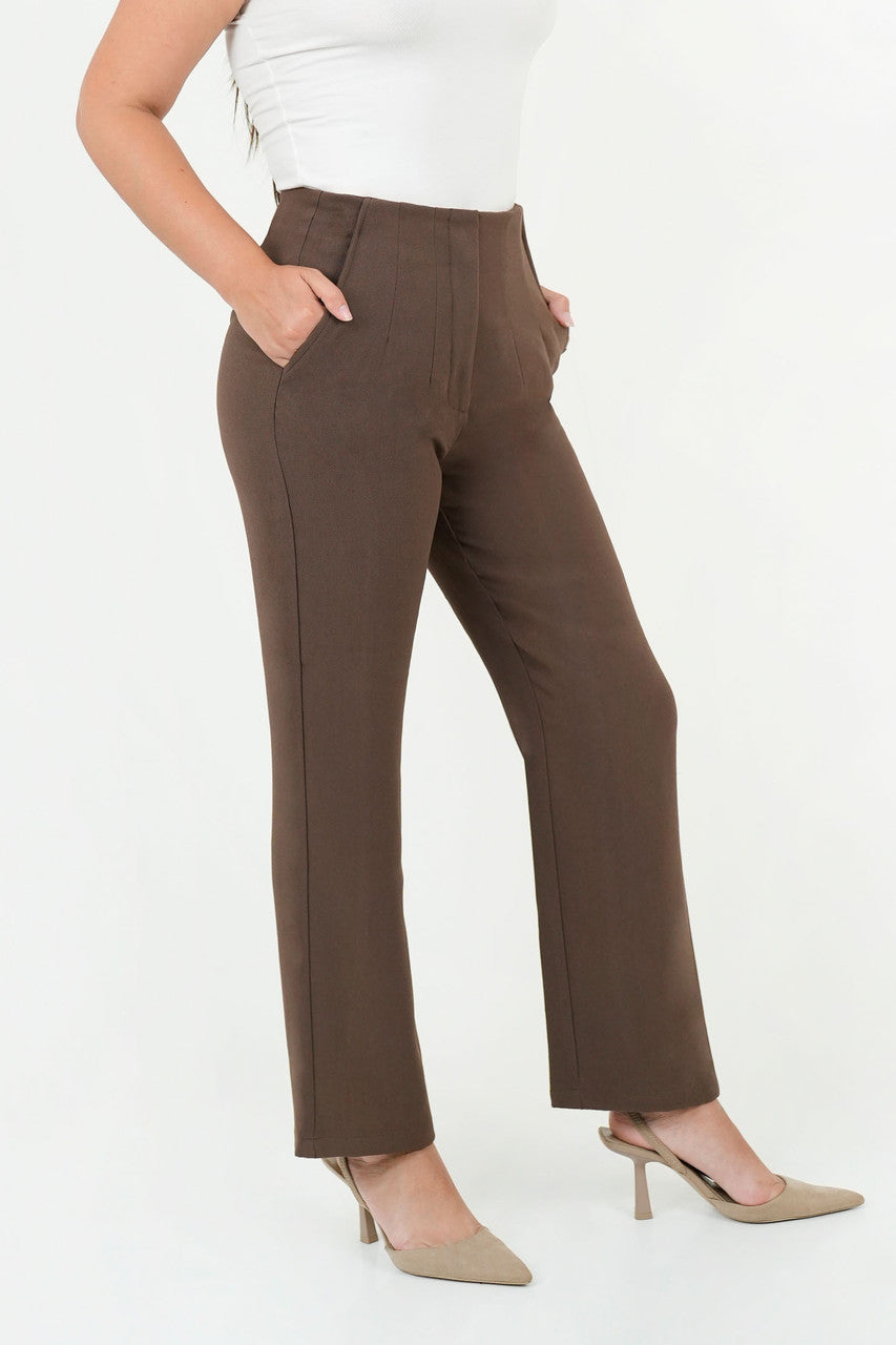 Pantalón Tela Verona con Pinzas y Bolsillos Laterales