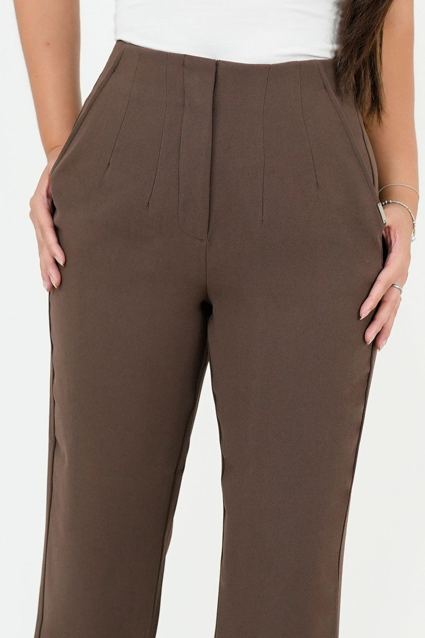 Pantalón Tela Verona con Pinzas y Bolsillos Laterales