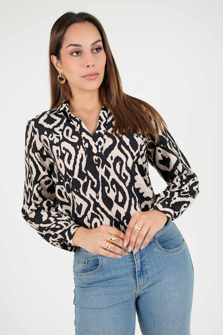 Blusa Manga Larga Estampada Con Escote V