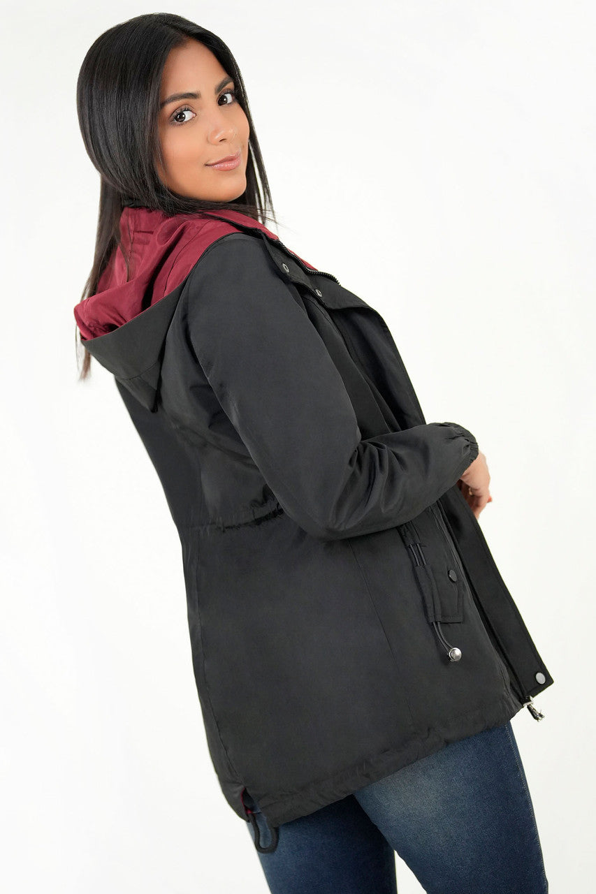 Casaca Reversible Impermeable con Capucha