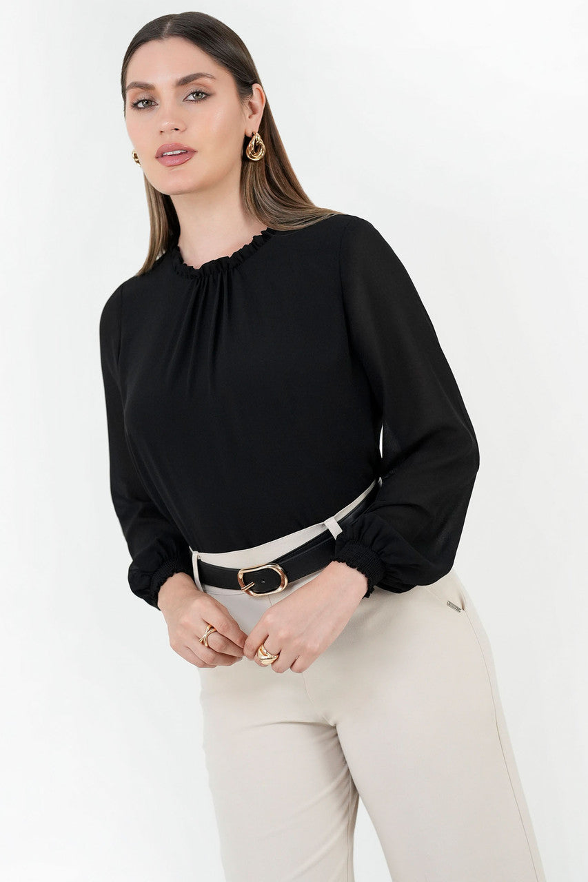Blusa manga larga en gasa con detalle recogido