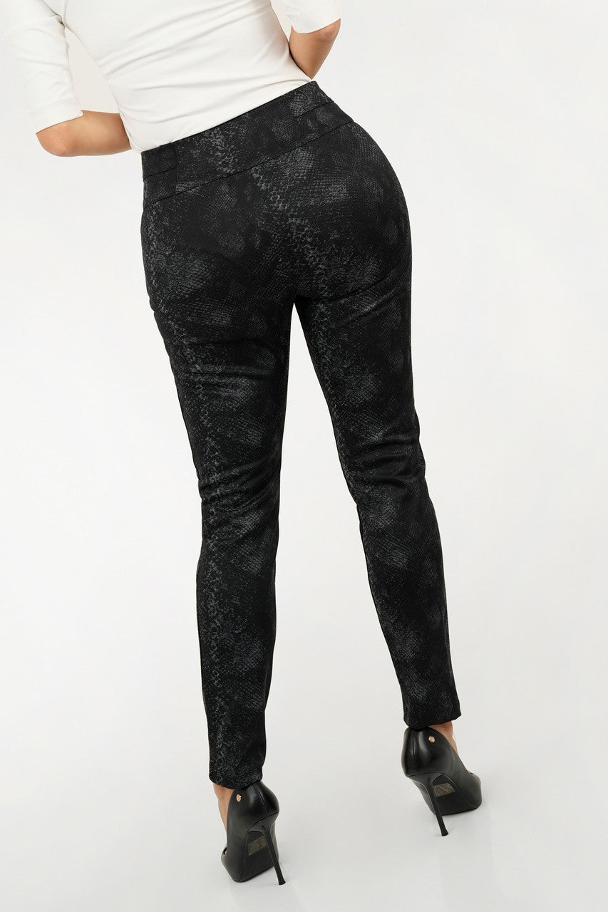 Pantalón de pretina ancha corte moderno