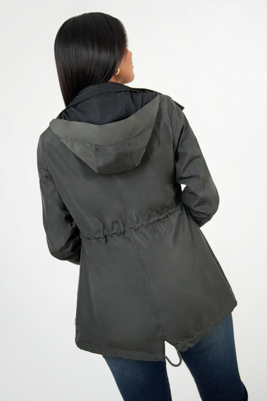 Casaca Reversible Impermeable con Capucha