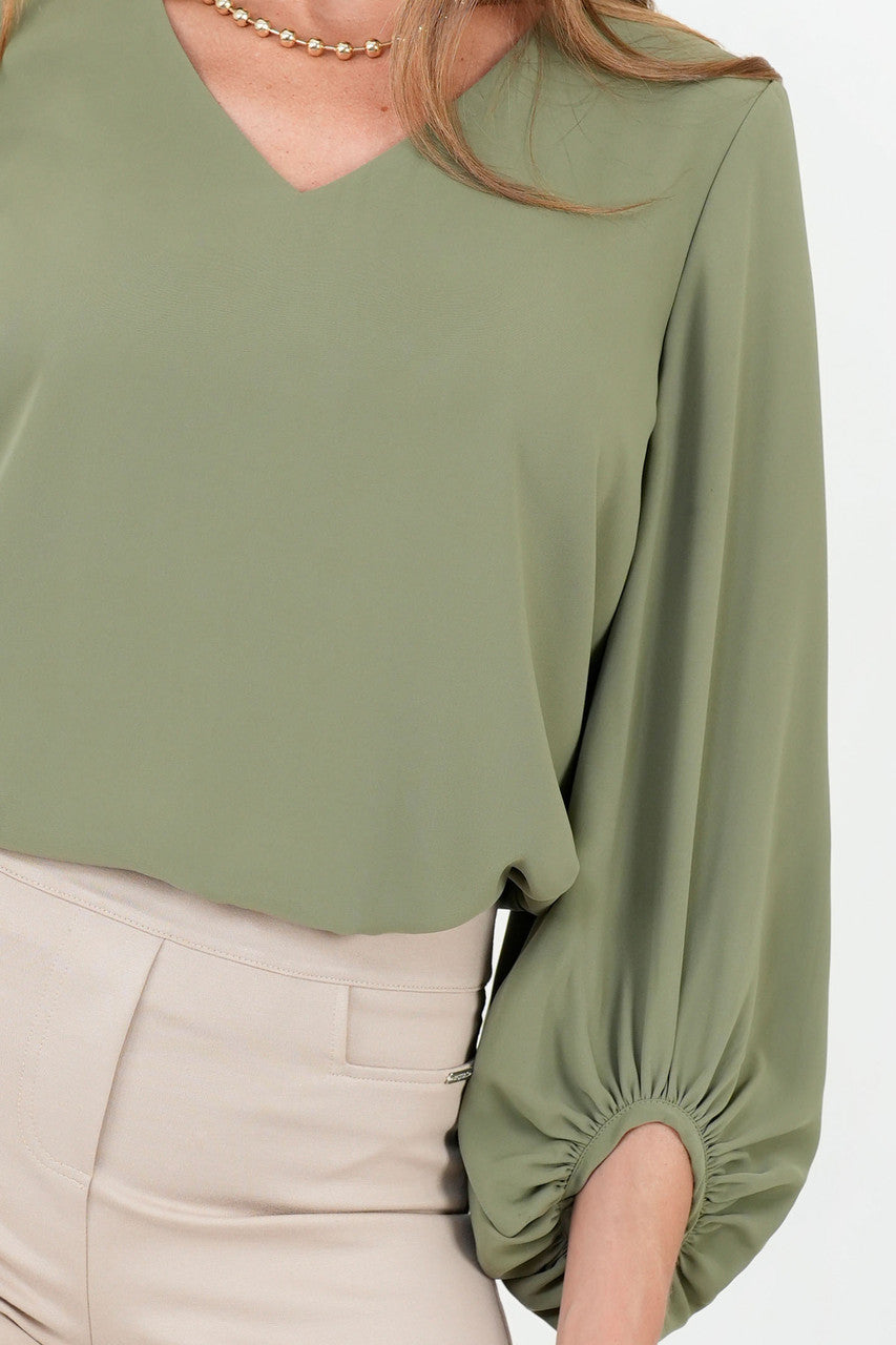 Blusa Manga 5/8 Seda Satinada Escote V con Manga Abullonada