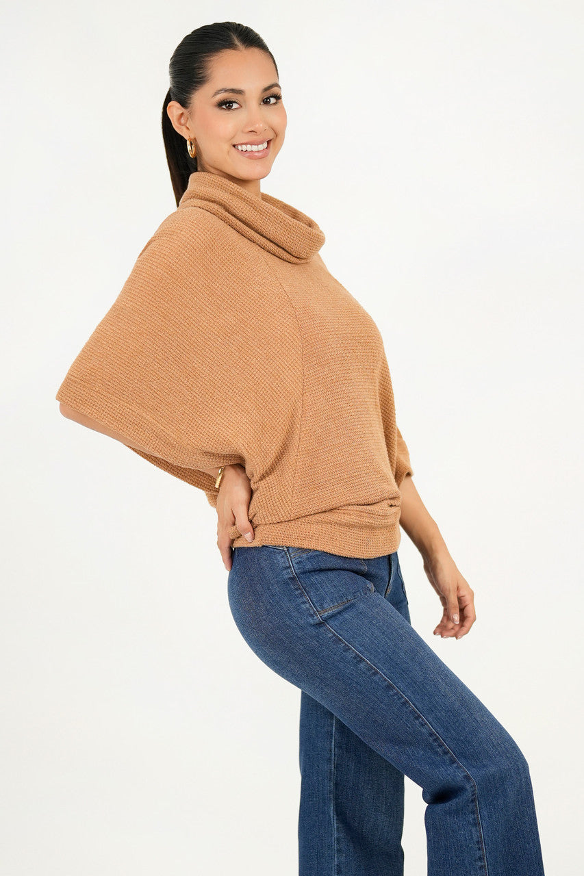 Poncho cuello alto