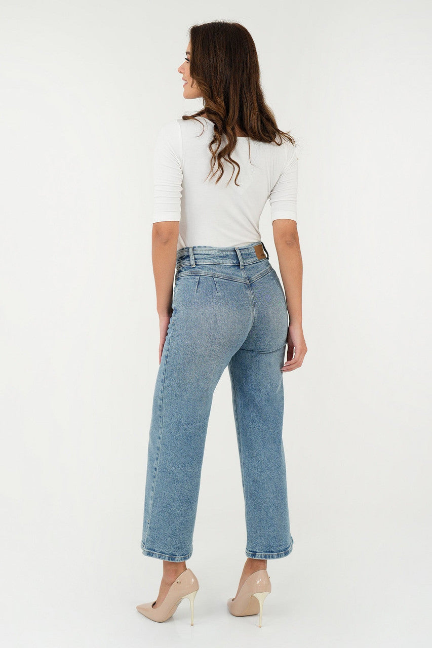 Pantalón Recto Clásico en Denim