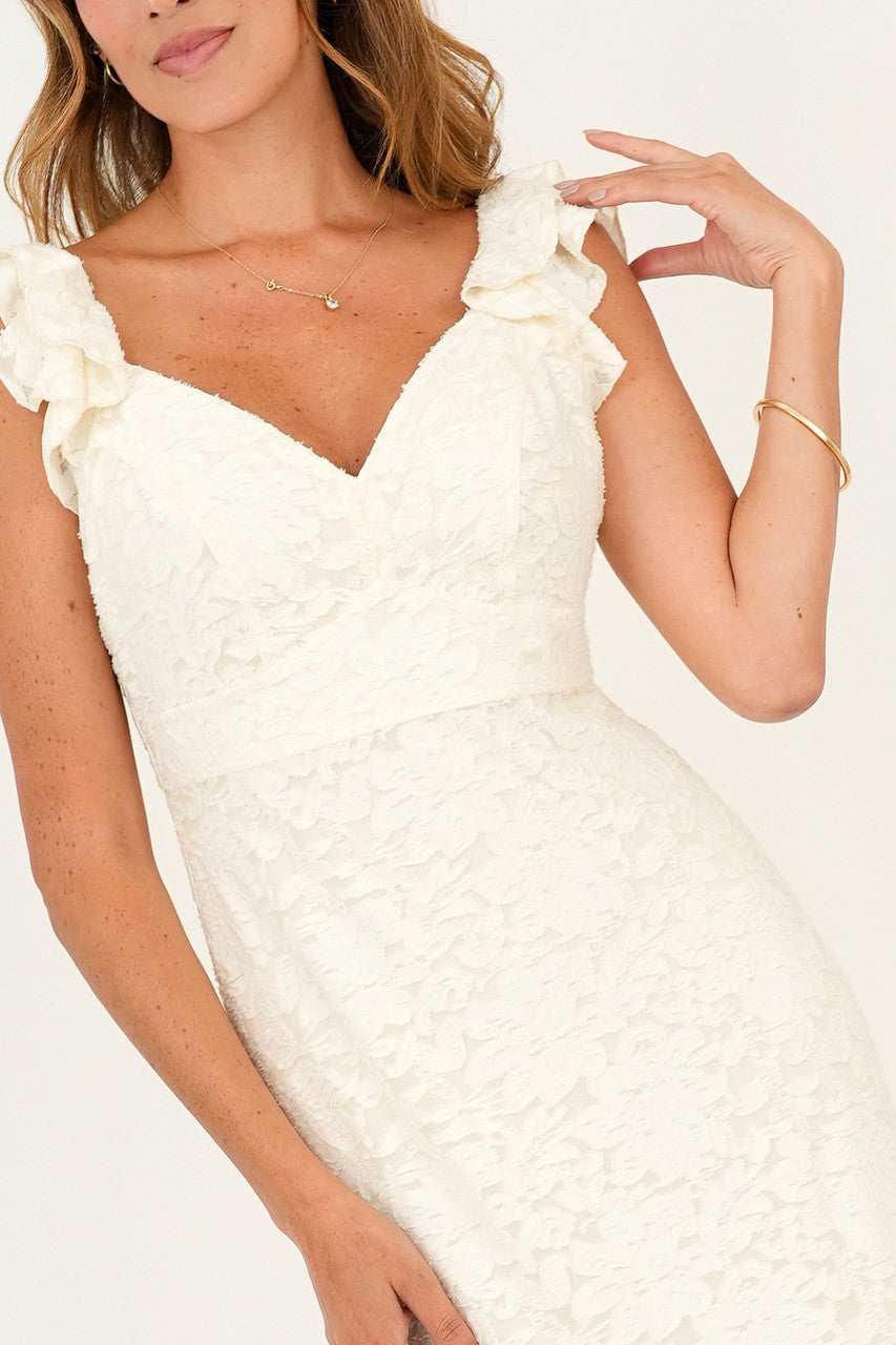 Vestido largo con escote corazón y corte princesa