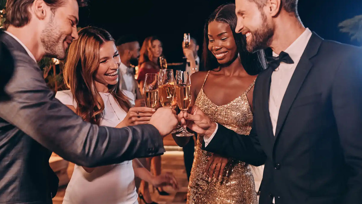 ¡Deslumbra en la noche! Guía para el outfit perfecto en fiestas nocturnas