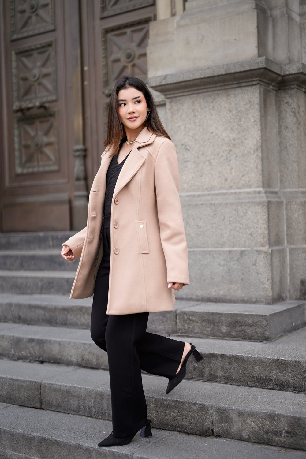 Looks con beige, arena y terracota para tu día a día