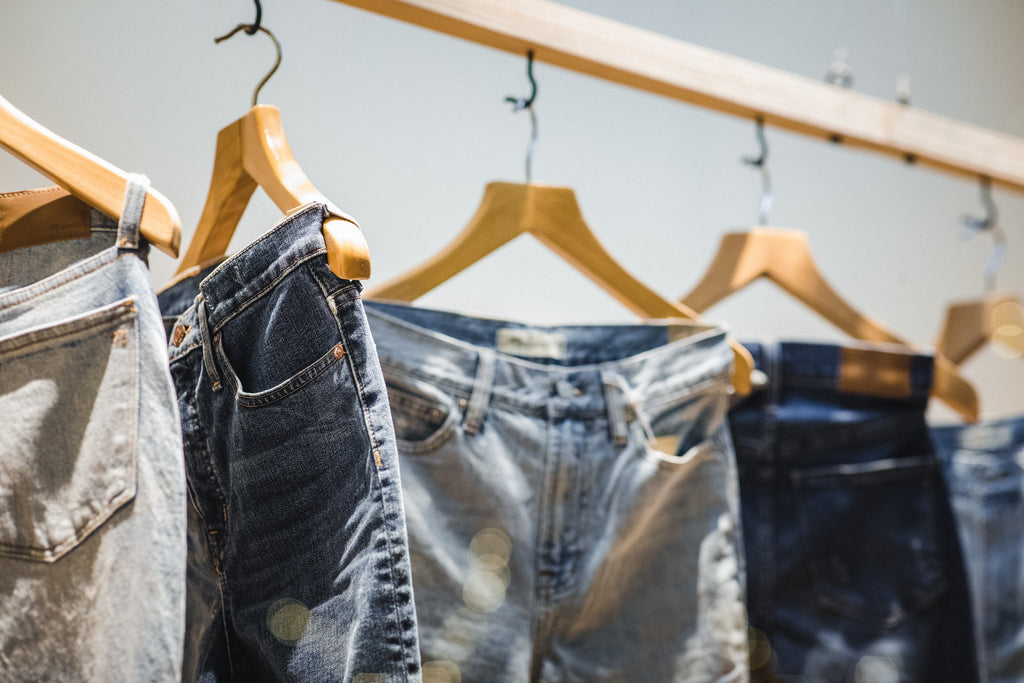 El secreto de los jeans perfectos: encuentra tu fit ideal con Brujhas