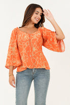 Blusa manga 3/4 acampanada escote corazón BLU07037BGNLACME
