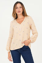 Blusa manga larga con corte y bolillo calado BLU07129CHABEIXL