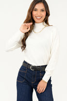 Chompa cuello alto corte clásico CHO07195HVZHUEML