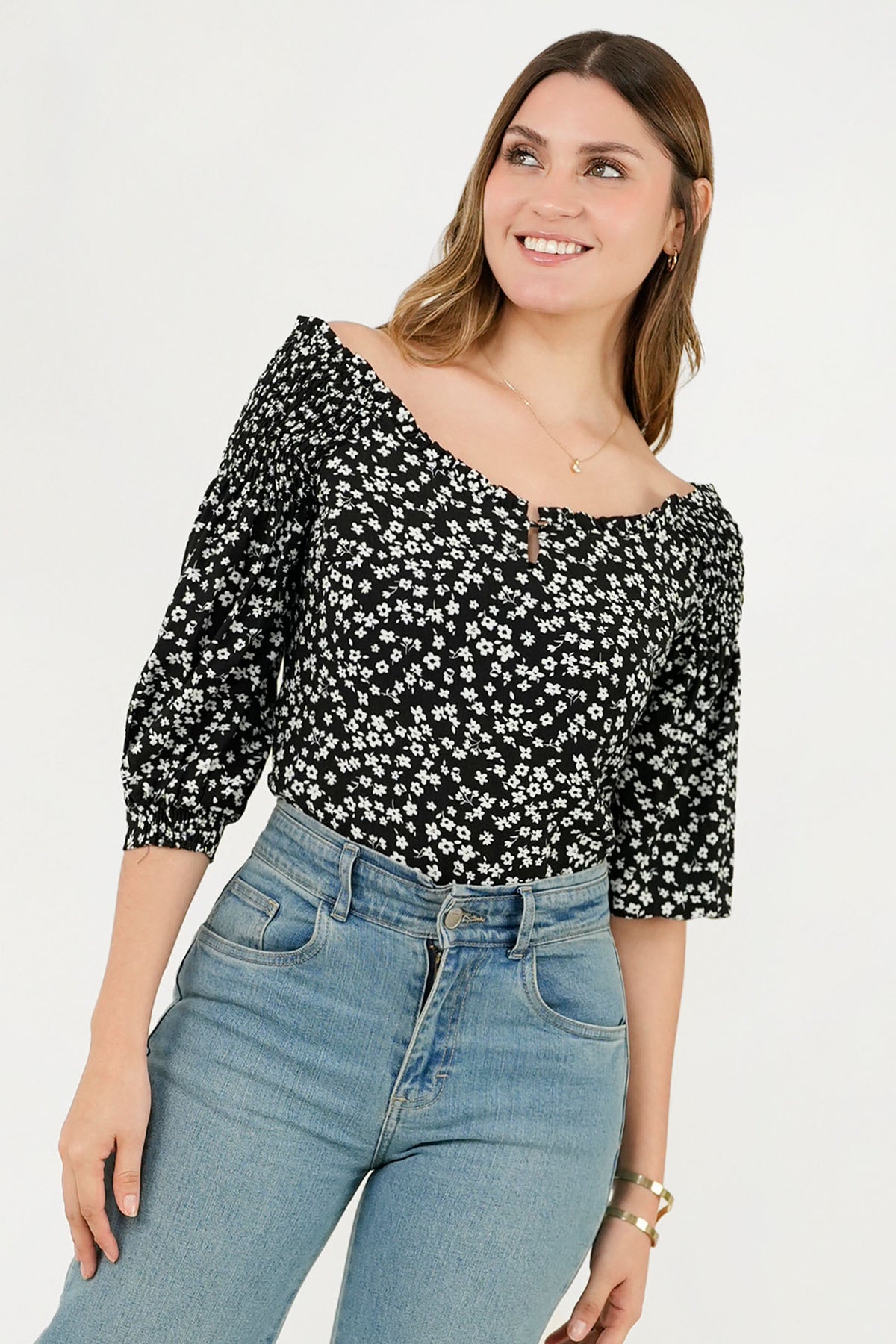 Blusa Manga 3/4 Ghaia Estampada con Escote Bote BLU08028LSDNEGSM