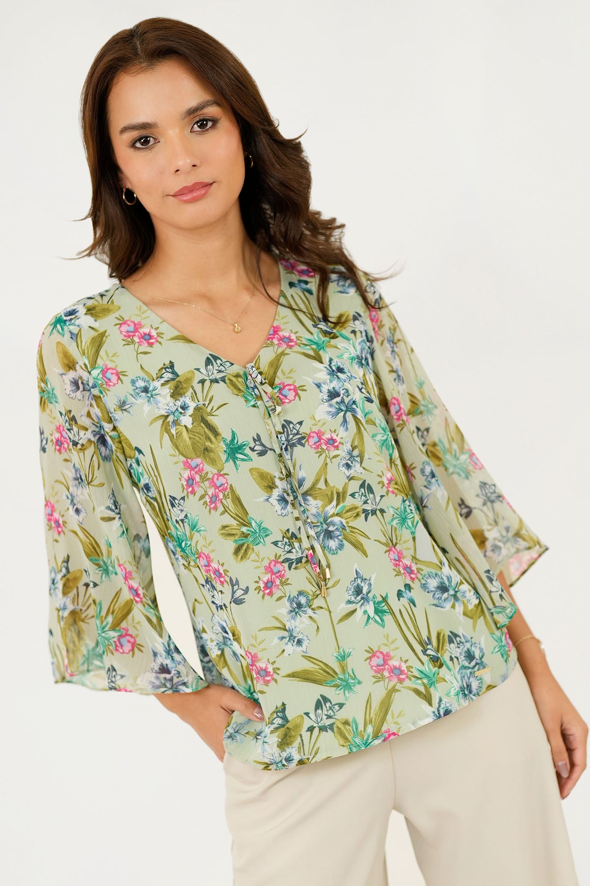 Blusa Manga 3/4 Gasa Estampada con Lazo Escote en V BLU08010GSAVMTME