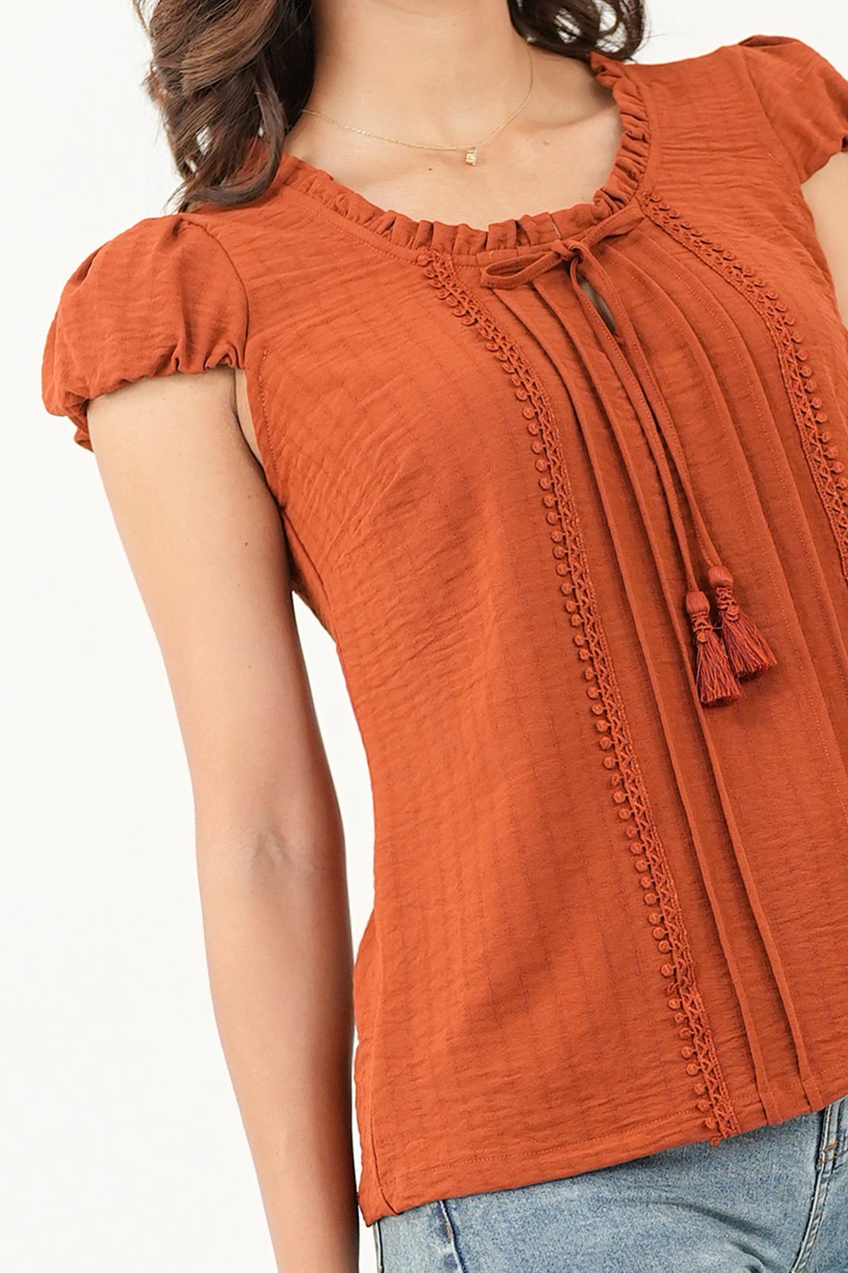 Blusa Bengalina Jacquard con Lazo BLU08041BGNOCRSM