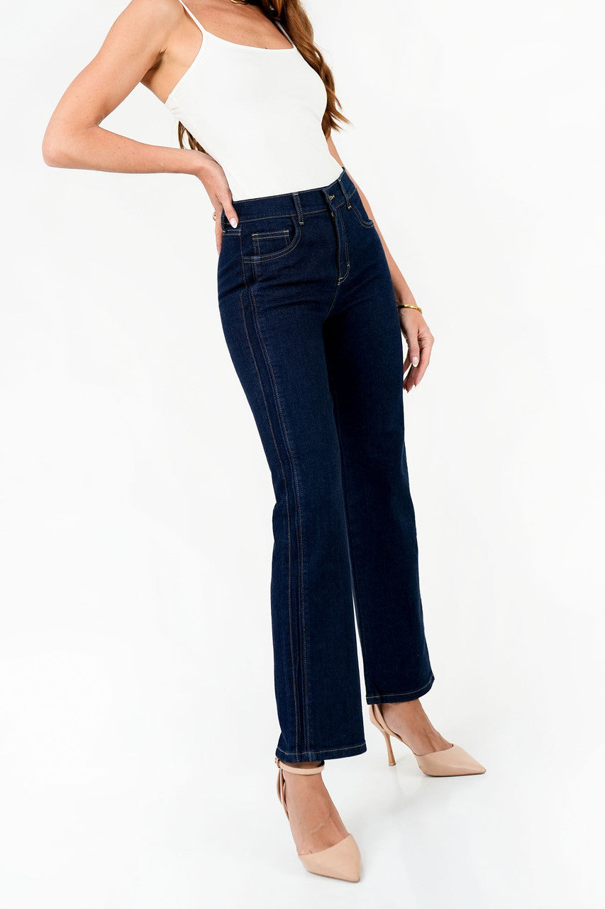 Pantalón Recto Denim con Vivo Lateral