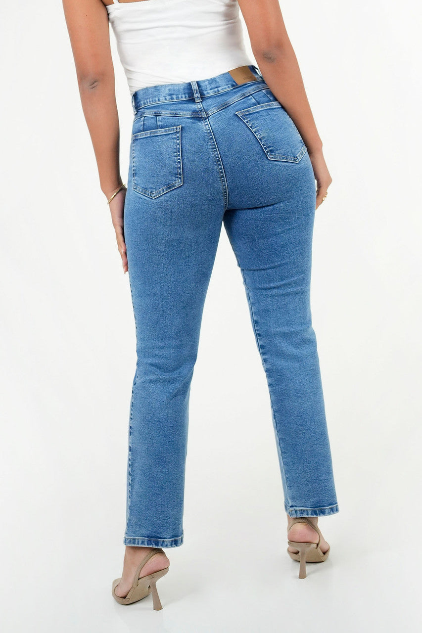 Pantalón Recto Clásico Denim