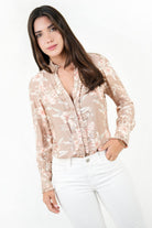Blusa manga larga con pechera camisera