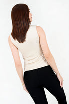 Polo Licra Spandex Escote V con Ruffle