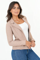 Chaqueta Corta Manga Larga Chompero Labrado con Solapa Sport