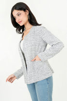 Chaqueta Chanel Bouclé con Cuello Neru Anatómico