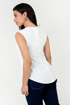 Blusa Seda Escote Ojal con Abertura en V