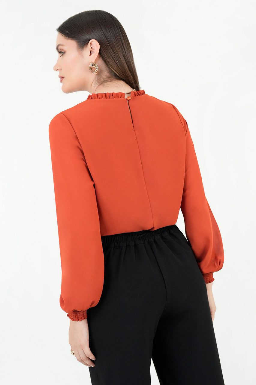 Blusa manga larga en gasa con detalle recogido