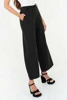 Pantalón Palazo con Pretina Elasticada y Presillas