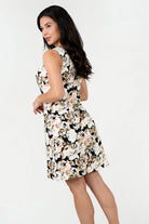 Vestido Corto Pamela Escote V Corte Princesa