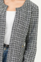 Chaqueta Chanel Bouclé con Cuello Neru Anatómico