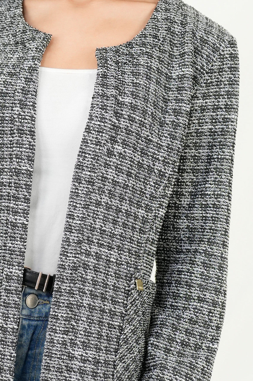 Chaqueta Chanel Bouclé con Cuello Neru Anatómico