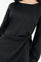 Vestido Midi Seda Satinada Escote Ojal