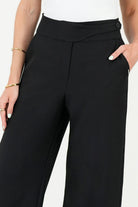 Pantalón Palazo con Pretina Cruzada